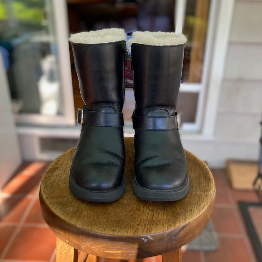 Ugg Breida Waterproof Moto Boots, Sz. 6.5, Zip Up Sides, Like New Sole